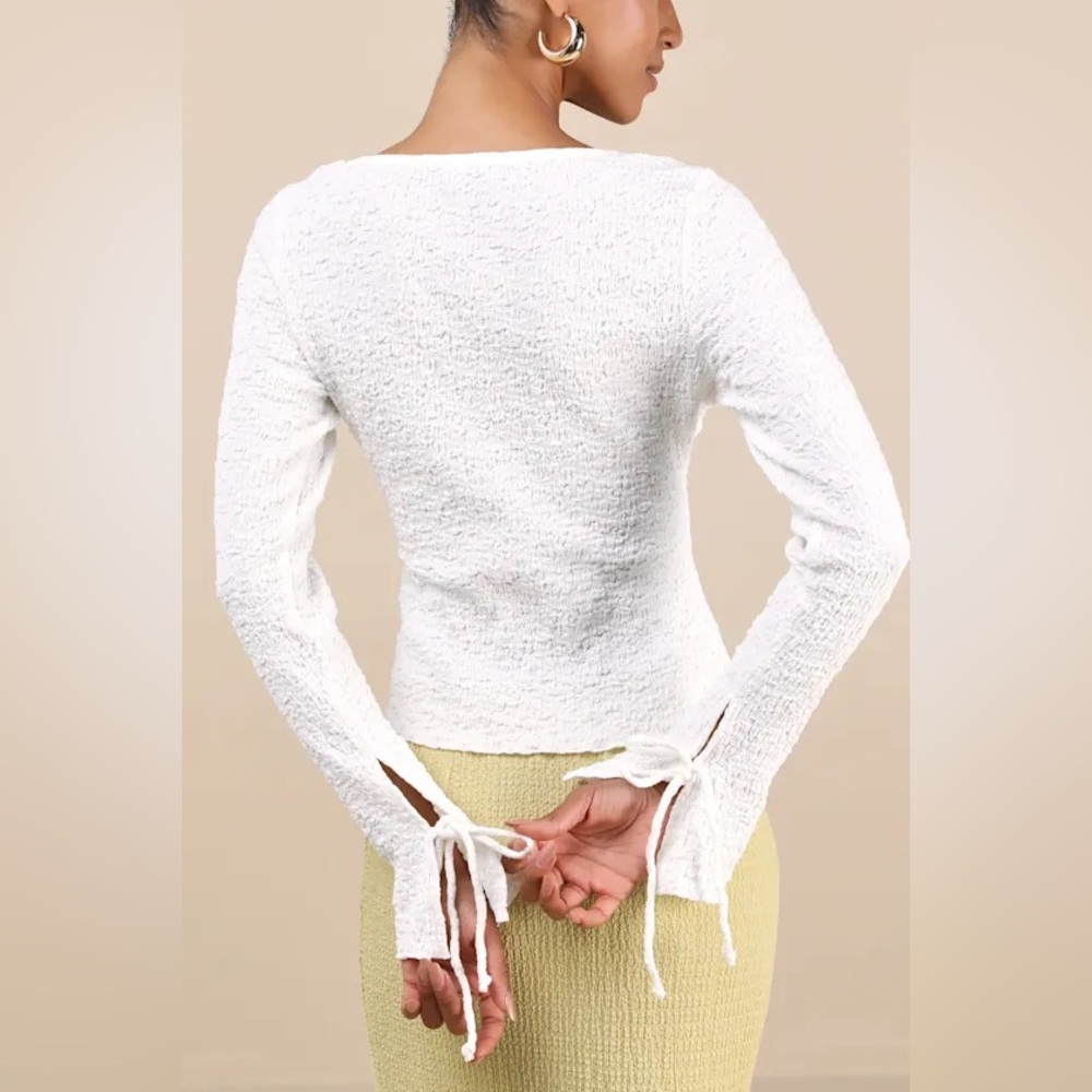 White Textured Tie-Front Long Sleeve Top - Picture 4 of 4